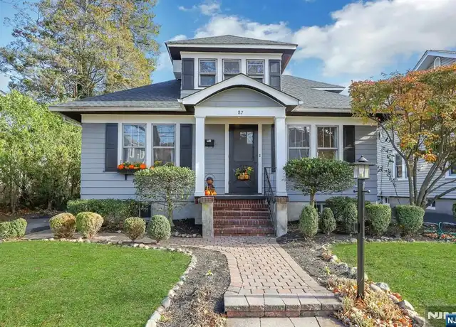 New Jersey suburban home